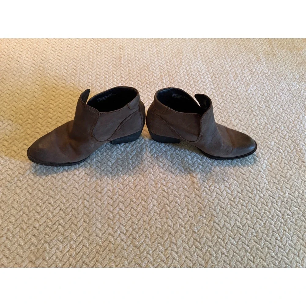 Born Kerri Dark Brown Leather Ankle Boots W22113 Womens 6.5